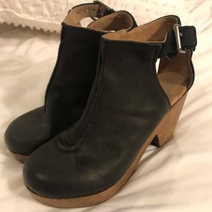 ✨Free People booties✨